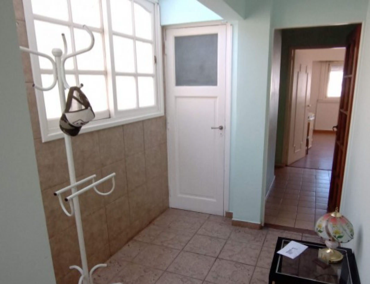 VENTA DEPTO PISO 5 AMBIENTES.AV.COLON.MDP