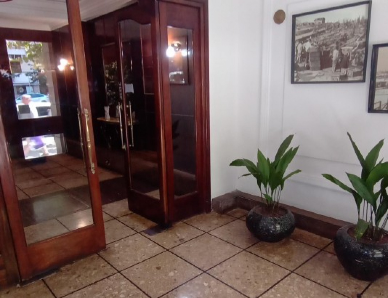 VENTA DEPTO PISO 5 AMBIENTES.AV.COLON.MDP