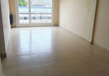 ALQUILER DEPTO 3 AMBIENTES C/BALCON. ZONA PLAZA MITRE .MDP