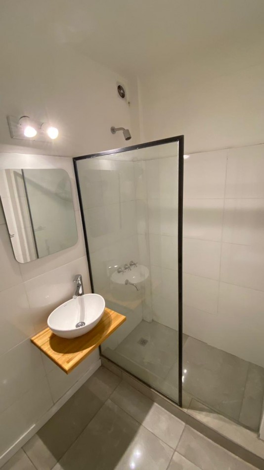 Venta 2 amb lateral. Totalmente reciclado. Zona Paseo Aldrey