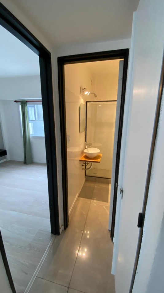 Venta 2 amb lateral. Totalmente reciclado. Zona Paseo Aldrey