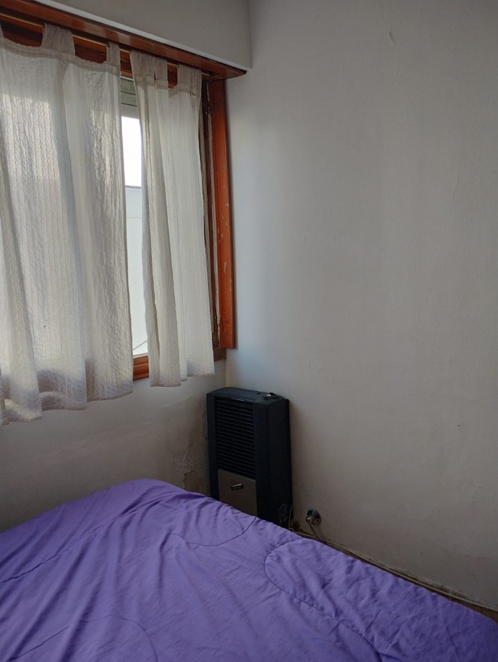 1 AMBIENTE DIVIDIDO, AL CONTRAFRENTE, EN ALDREY A 100 MTS. DEL MAR