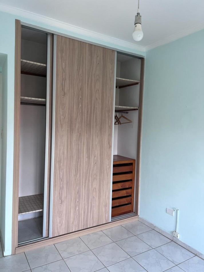 VENTA CON RENTA !!!! PH 3 AMB. CON GARAJE Y PARQUE, 1o PISO X ESCALERA, ZONA SAN JOSE