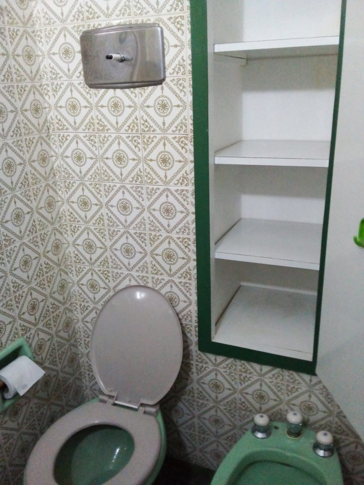 VENTA CON RENTA !!!! PH 3 AMB. CON GARAJE Y PARQUE, 1o PISO X ESCALERA, ZONA SAN JOSE